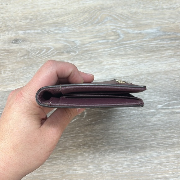 Kate Spade Burgundy Crossbody Bag with Chain Strap - Picture 14 of 15